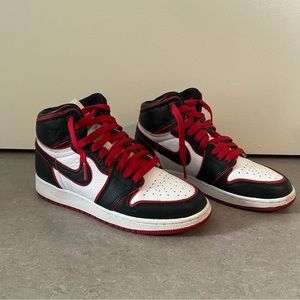 Jordan 1 Retro ‘Bloodline’